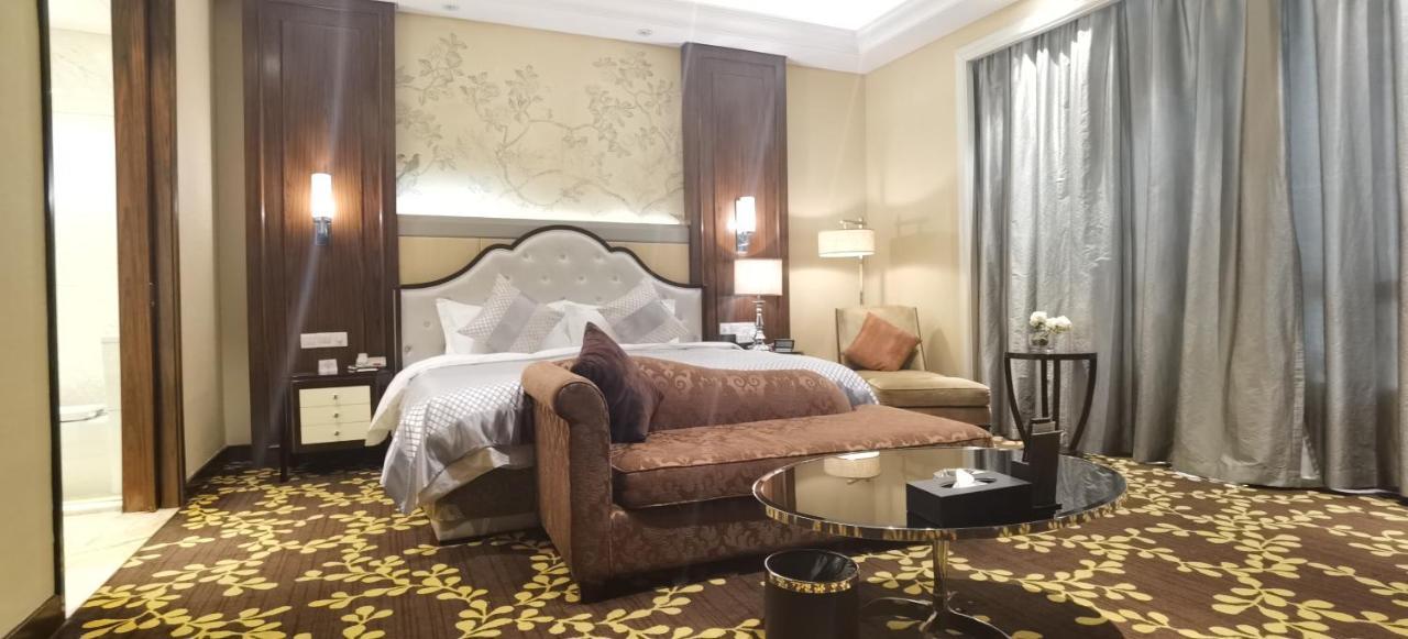 Ondine International Hotel Zhenjiang  Esterno foto