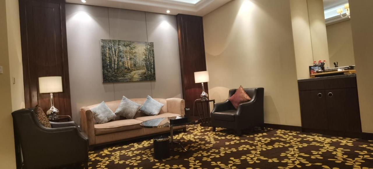 Ondine International Hotel Zhenjiang  Esterno foto
