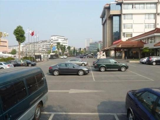 Ondine International Hotel Zhenjiang  Esterno foto
